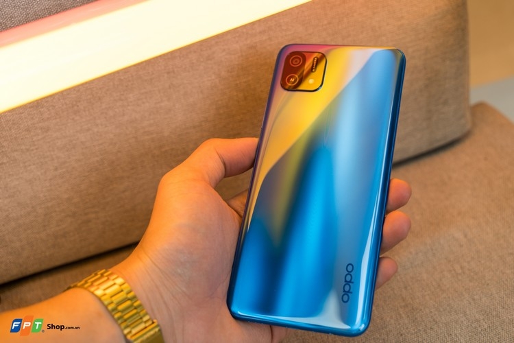 Top 5 mẫu điện thoại OPPO không thể bỏ qua trong dịp Tết 2022