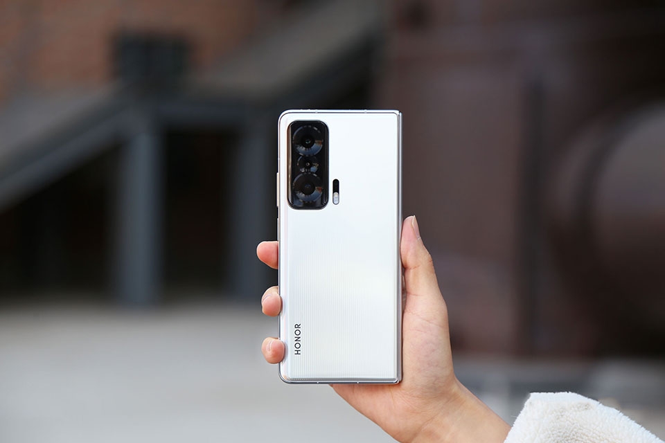 Honor Magic V - Ảnh 01