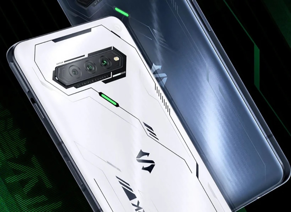 Xiaomi BlackShark 5 series sẽ sớm ra mắt với chip Snapdragon 8 Gen 1 và màn hình 144Hz Xiaomi BlackShark 5 series sẽ sớm ra mắt với chip Snapdragon 8 Gen 1 và màn hình 144Hz