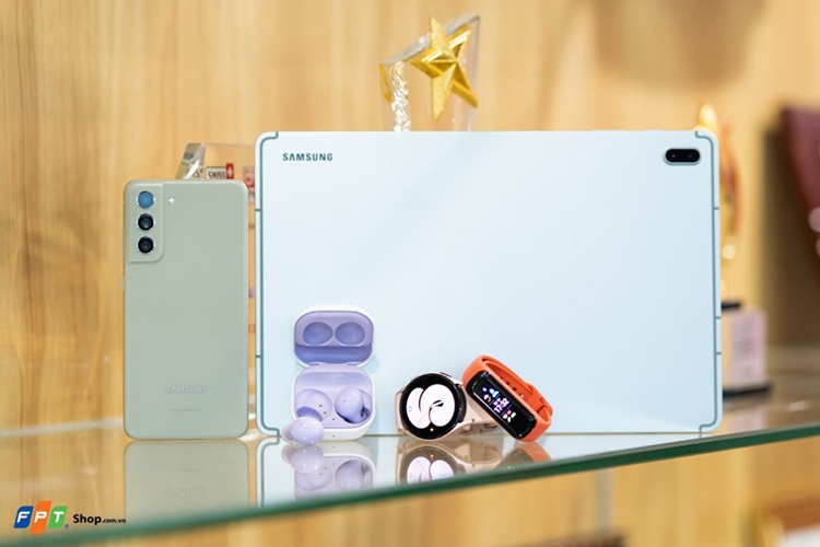Chỉ với điện thoại Samsung, liệu đã đủ để “làm chủ” năm mới? 7