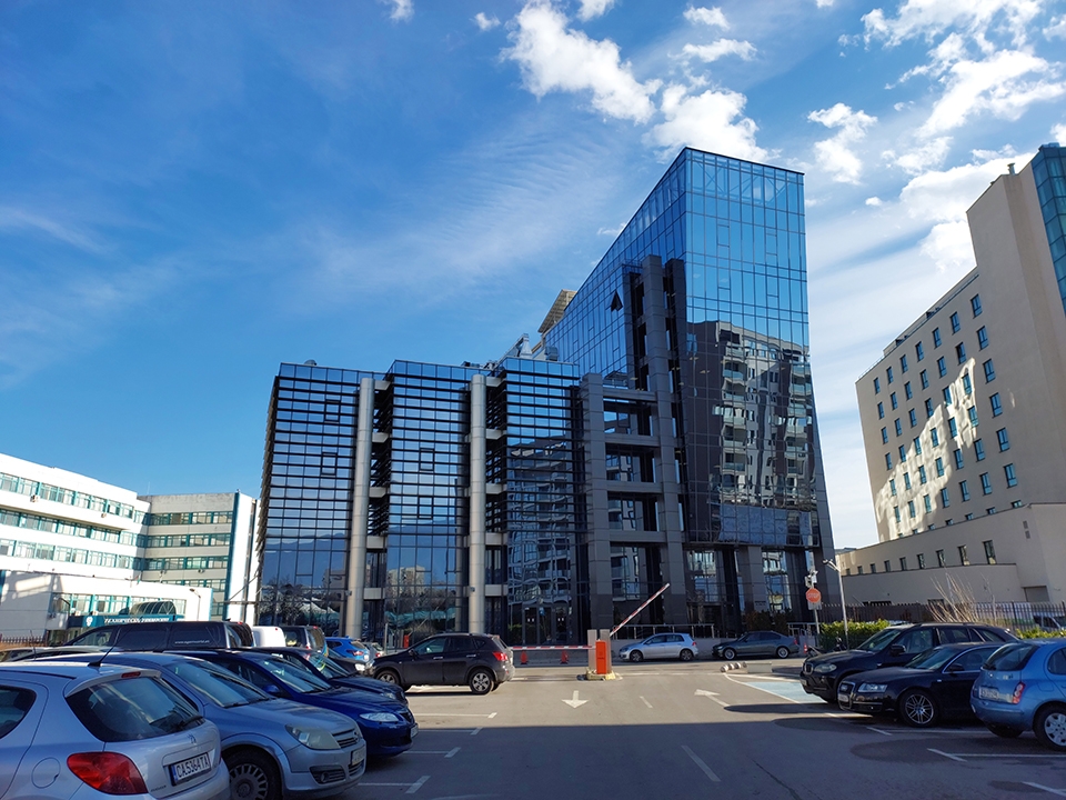 Khả năng chụp hình trên bộ ba camera 64MP Samsung Galaxy M52 5G như thế nào?