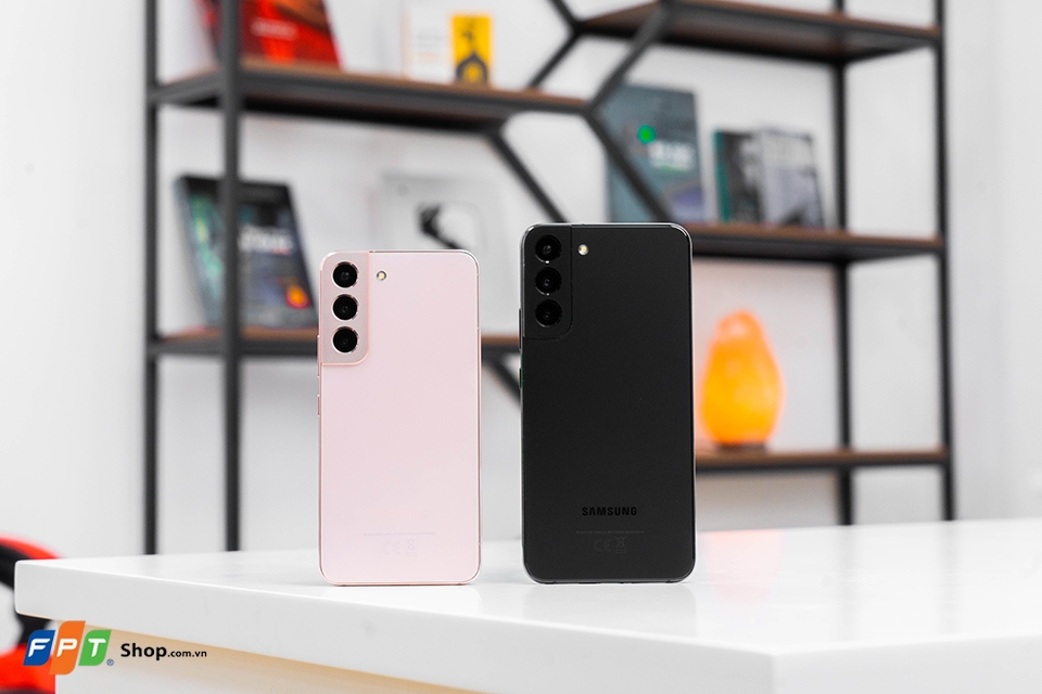 So sánh Samsung Galaxy S22, S22+ và S22 Ultra: Sự khác biệt là gì, bạn nên chọn điện thoại nào?