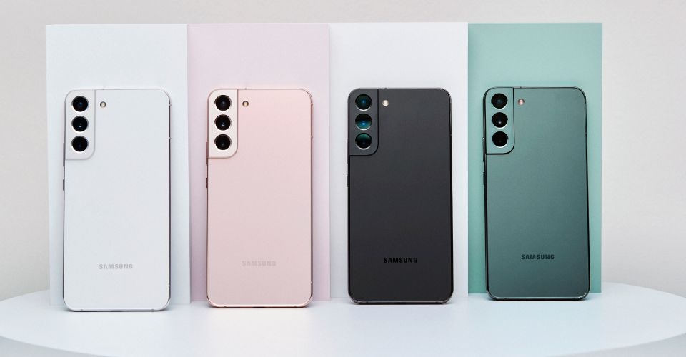 So sánh Samsung Galaxy S22, S22+ và S22 Ultra: Sự khác biệt là gì, bạn nên chọn điện thoại nào?