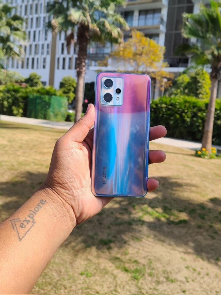 Ảnh thực tế Realme 9 Pro+ (ảnh 1) Ảnh thực tế Realme 9 Pro+ (ảnh 1)
