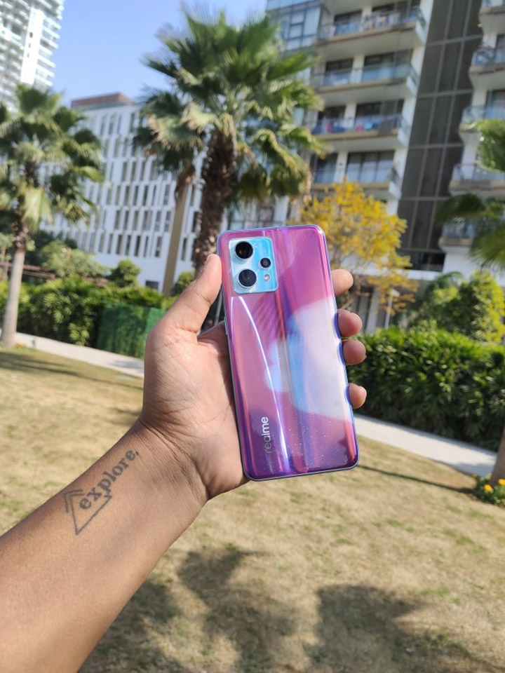 Ảnh thực tế Realme 9 Pro+ (ảnh 5) Ảnh thực tế Realme 9 Pro+ (ảnh 5)