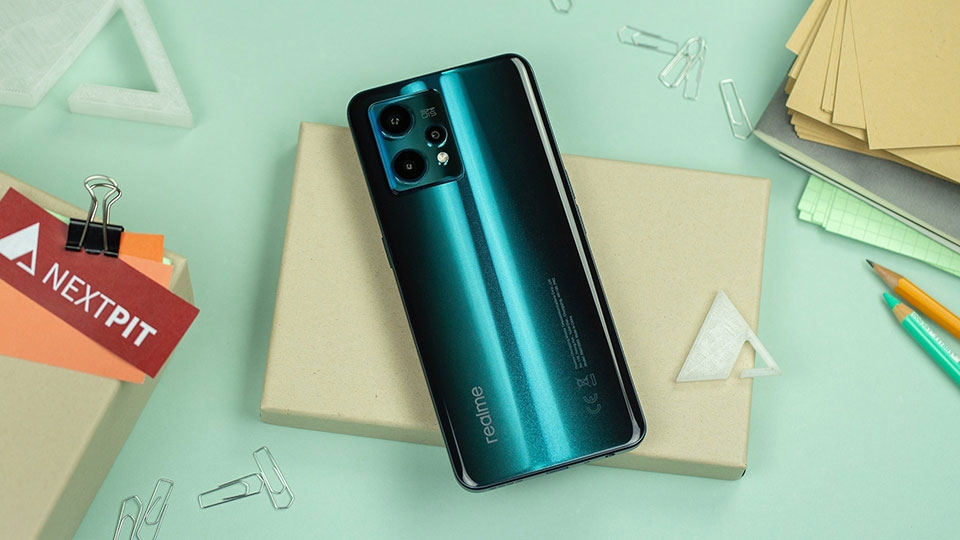 Realme 9 Pro Plus - Ảnh 02