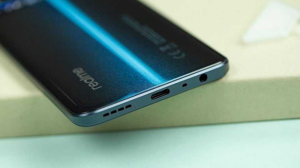 Realme 9 Pro Plus - Ảnh 03