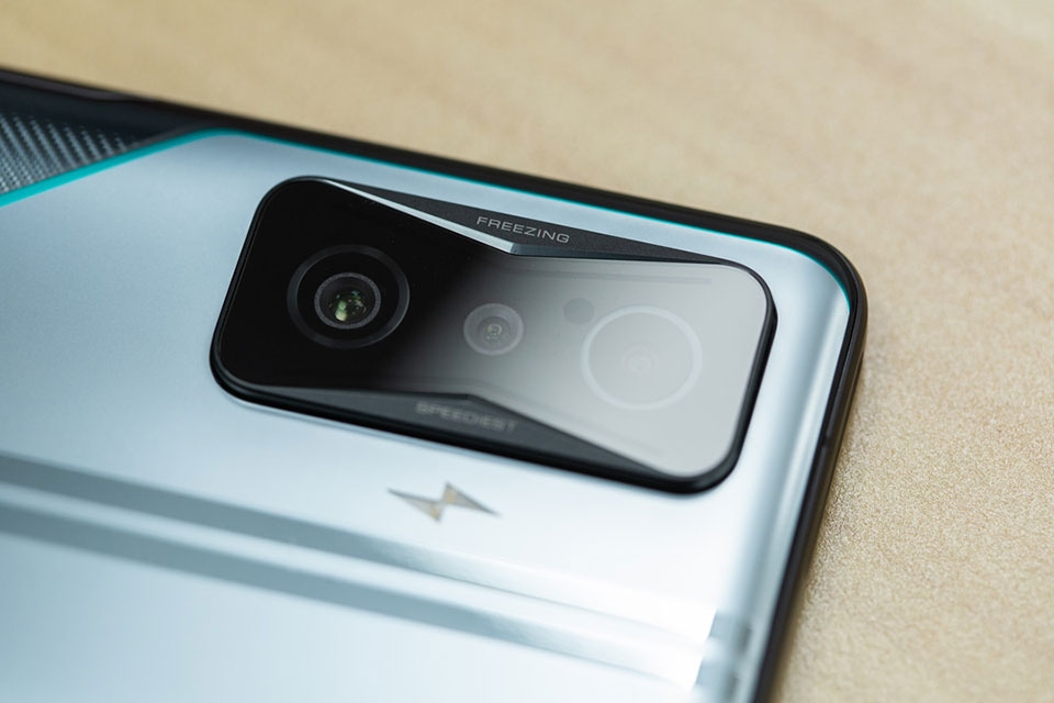 Redmi K50G Mercedes-AMG - Ảnh 04