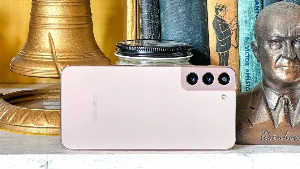 Đánh giá Samsung Galaxy S22+ 4 Đánh giá Samsung Galaxy S22+ 4