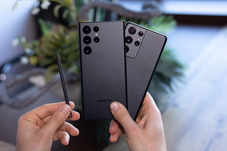 So sánh Galaxy S22 Ultra và Galaxy S21 Ultra (ảnh 5) So sánh Galaxy S22 Ultra và Galaxy S21 Ultra (ảnh 5)