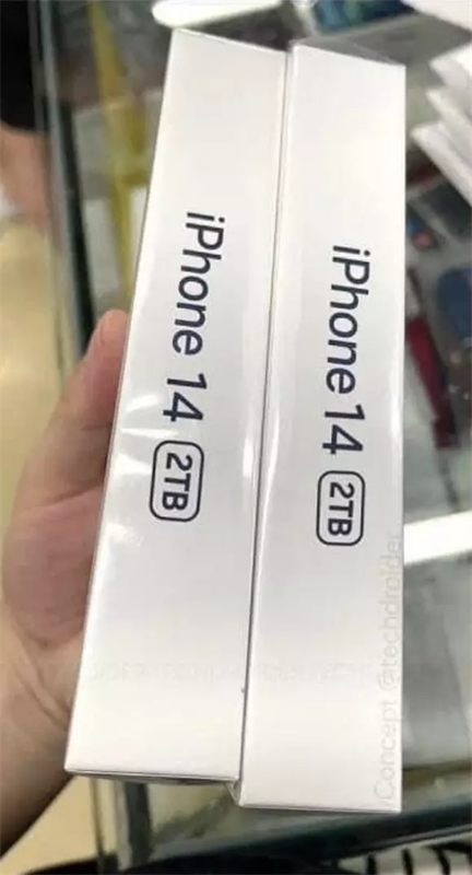 iPhone 14 Pro lộ ảnh thực tế sắc nét với màn hình mới không còn "tai thỏ"