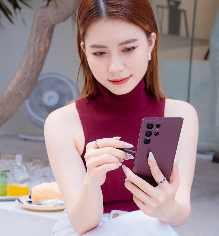 Từ Galaxy Note đến Galaxy S22 Ultra: Khi phiên bản mới lấn lướt thế hệ cũ 3