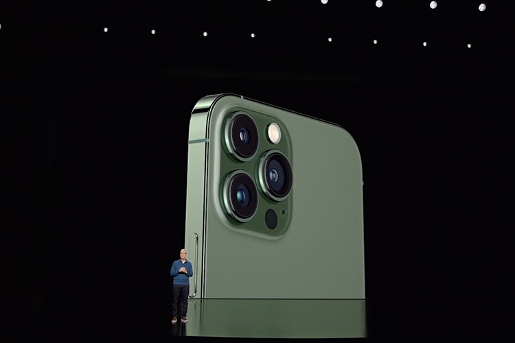 iPhone 13 và iPhone 13 Pro có thêm tùy chọn màu xanh lục, giá không đổi 8