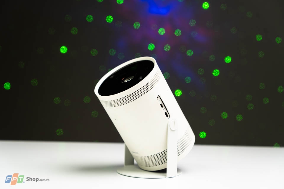 Cận cảnh Samsung The Freestyle – Định nghĩa lại cách giải trí của chúng ta 1