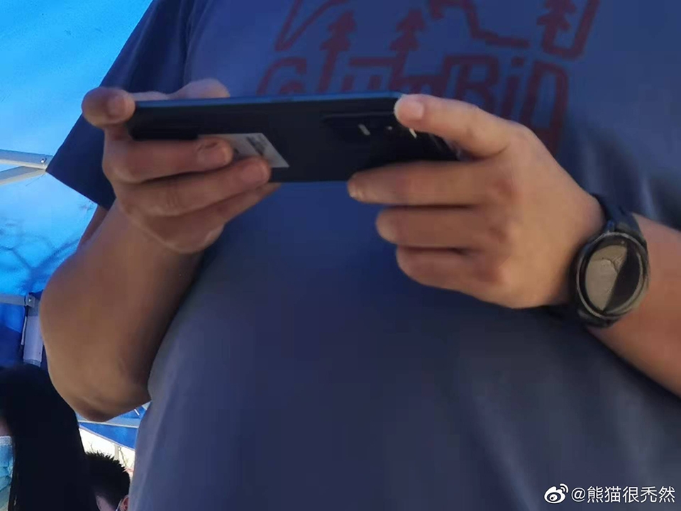 Ảnh thực tế Realme GT Neo3 (ảnh 2)