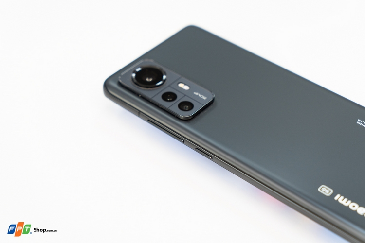 Trên tay Xiaomi 12 (5)
