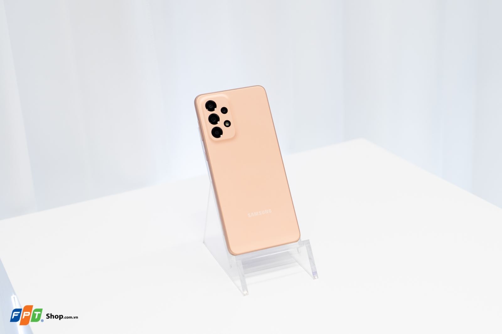 Trên tay Samsung Galaxy A33 5G: Thiết kế, cấu hình tương tự Galaxy A53, mức giá phải chăng hơn