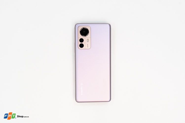 Thiết kế Xiaomi 12 Pro