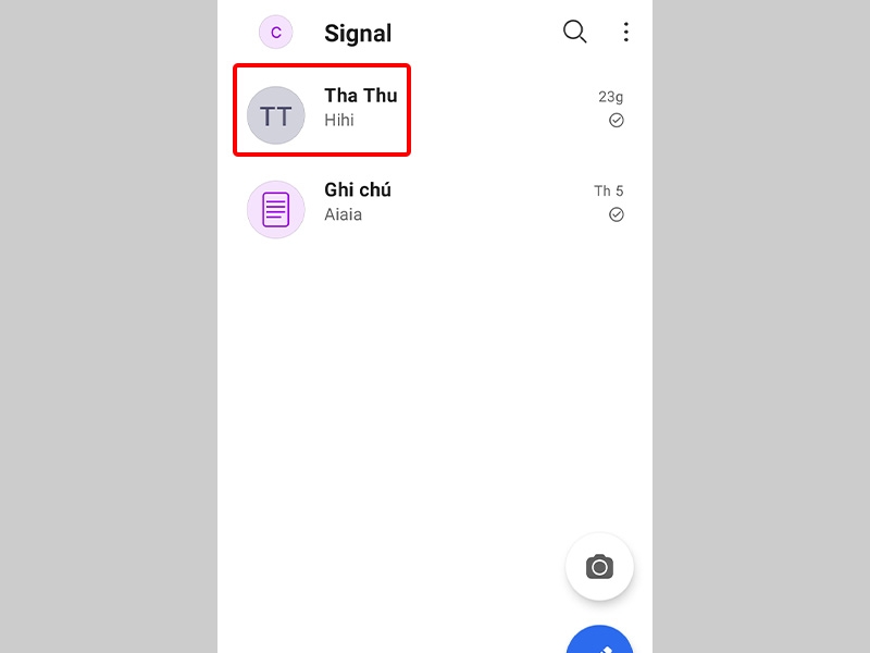 Nhấn vào Liên hệ mà bạn muốn chặn
