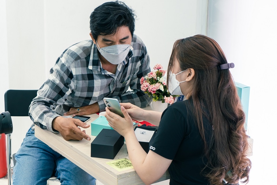 OPPO Reno7 series mở bán kỷ lục với đơn đặt hàng trước siêu khủng