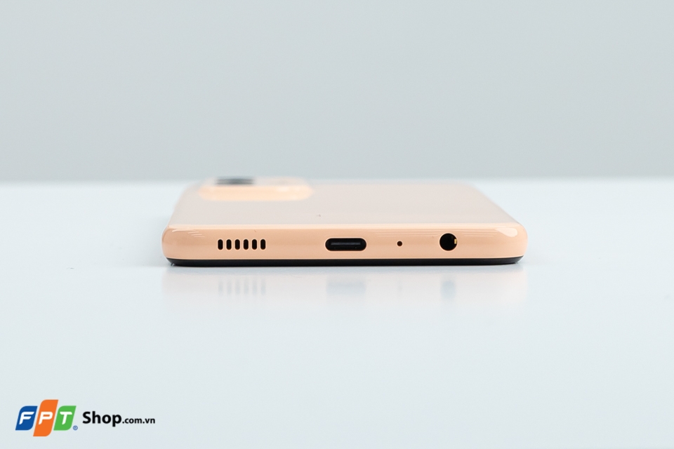 Trên tay Samsung Galaxy A23 4G: 4 camera 50MP, Snapdragon 680, giá chỉ 5.69 triệu đồng