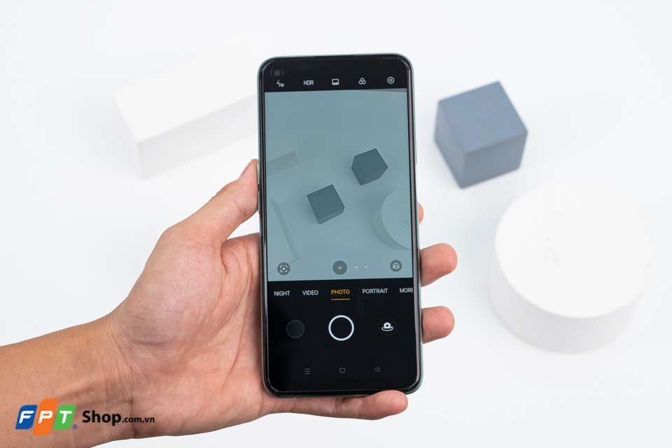 Trên tay OPPO A55 màu xanh mint mới: Trẻ trung, năng động dành cho Gen Z