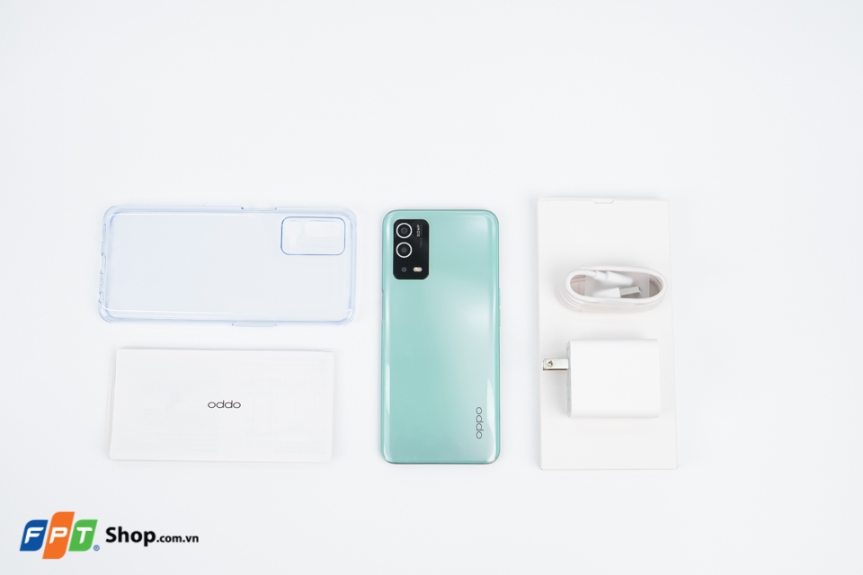Trên tay OPPO A55 màu xanh mint mới: Trẻ trung, năng động dành cho Gen Z