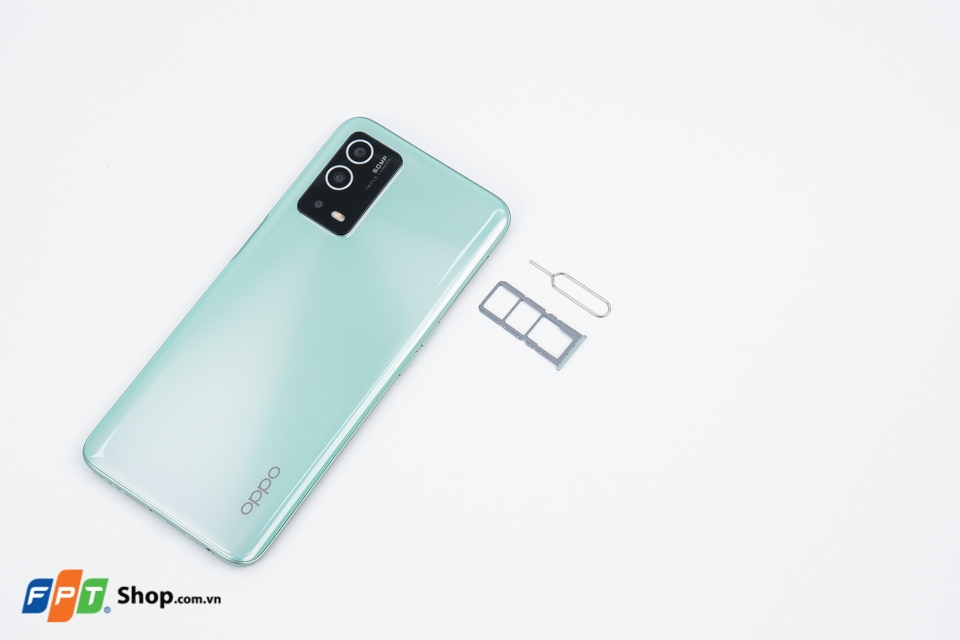 Trên tay OPPO A55 màu xanh mint mới: Trẻ trung, năng động dành cho Gen Z