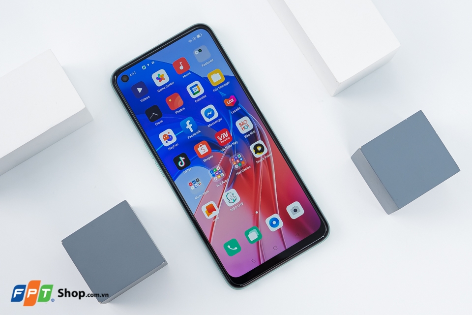 Trên tay OPPO A55 màu xanh mint mới: Trẻ trung, năng động dành cho Gen Z