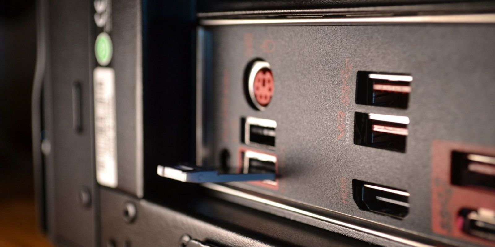 Nút Flash BIOS là gì? Cách sử dụng nút Flash BIOS