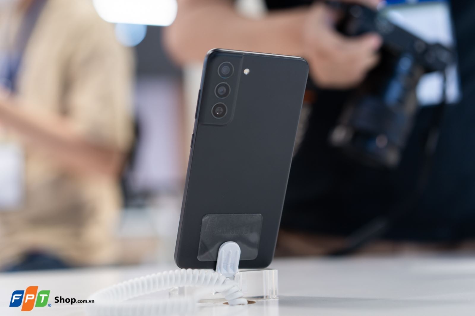 Samsung Galaxy S21 FE 5G – Studio di động chiều lòng những fan nhiếp ảnh khó tính nhất 8