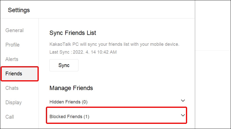 Nhấn vào Friends và chọn Blocked Friends