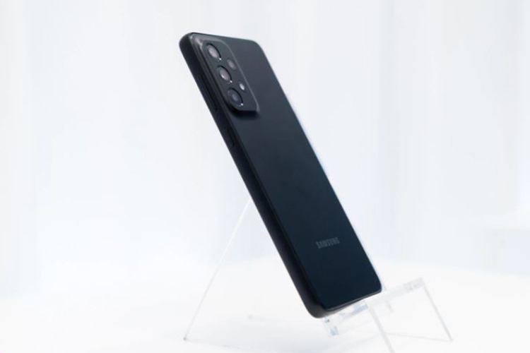 Samsung Galaxy A33 5G dẫn đầu danh sách smartphone tầm trung có camera tốt nhất 2022 3
