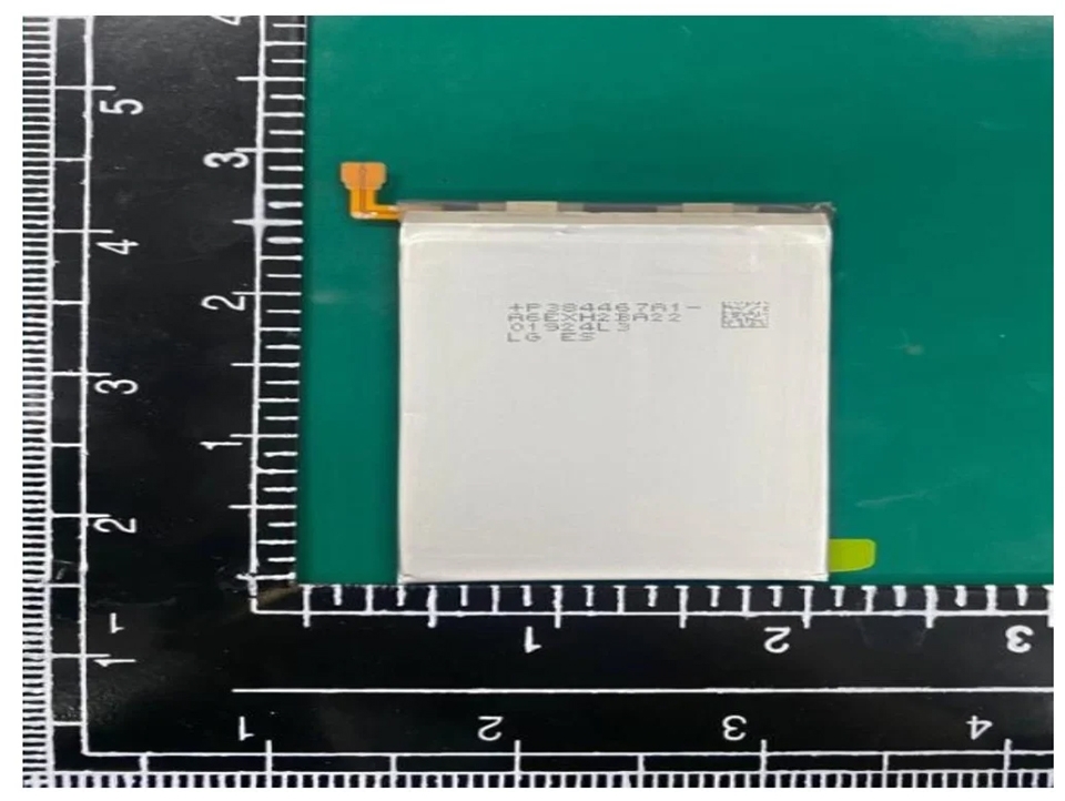 Pin Galaxy Z Fold4