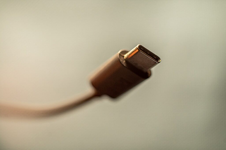 Apple có thể bị “ép” chuyển sang sử dụng cổng sạc USB-C cho iPhone