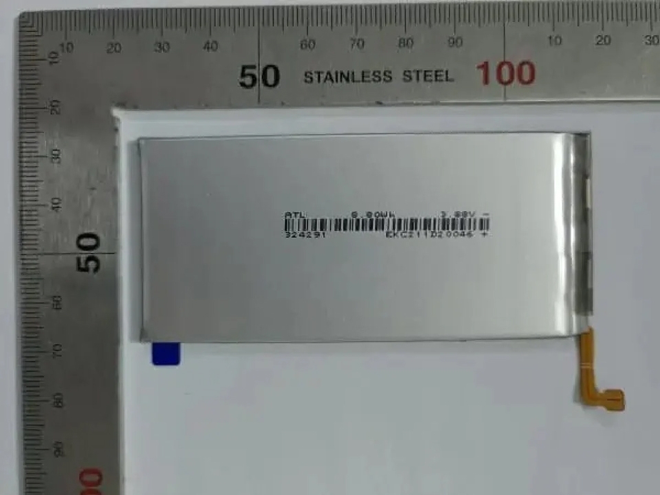 Pin Galaxy Z Fold4 (ảnh 1)