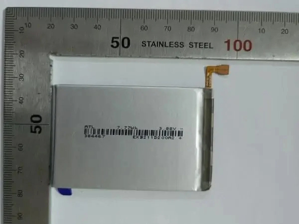 Pin Galaxy Z Fold4 (ảnh 2)