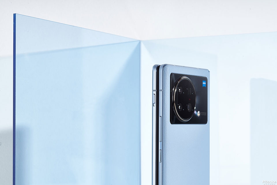 vivo X Fold - Ảnh 01 vivo X Fold - Ảnh 01