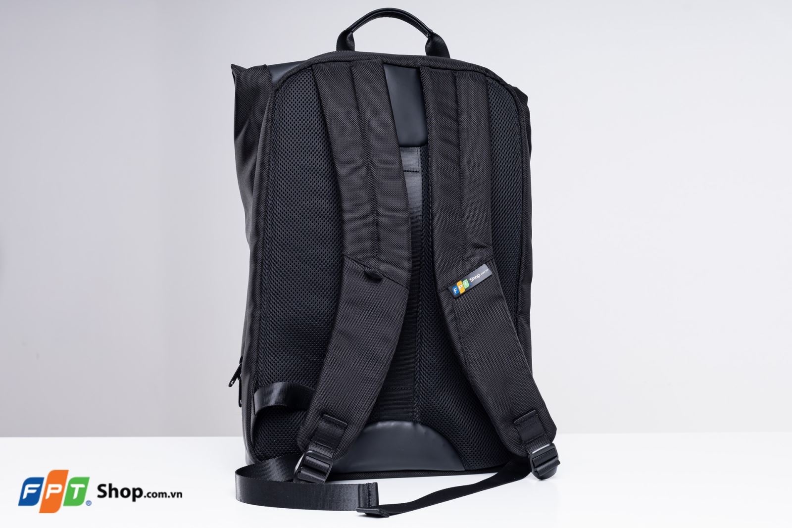 Balo gaming cao cấp FPT 17.3