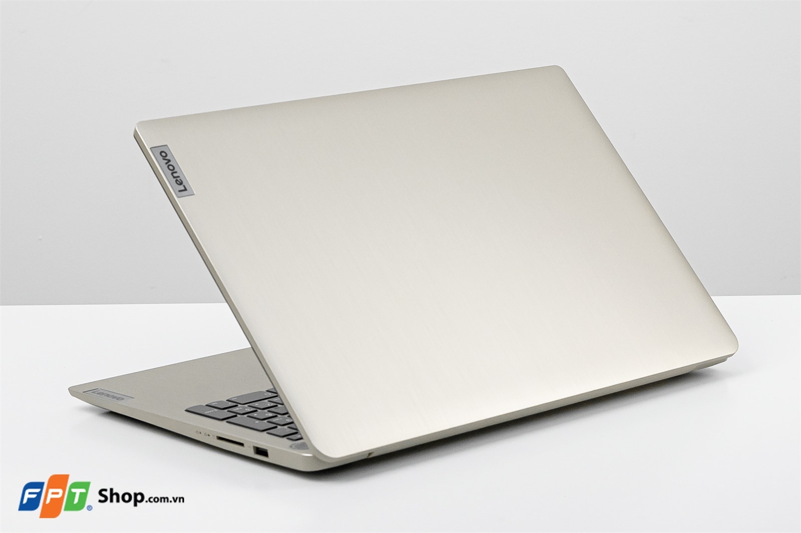 thiết kế Lenovo IdeaPad Slim 3 15ITL6