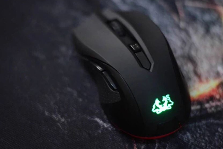 4 mẫu phụ kiện được giảm giá hấp dẫn tại FPT Shop Mừng Đại Lễ 2