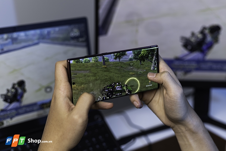 Thử thách với loạt game nặng ký, liệu Samsung Galaxy S22 Series đáp ứng ra sao? 9