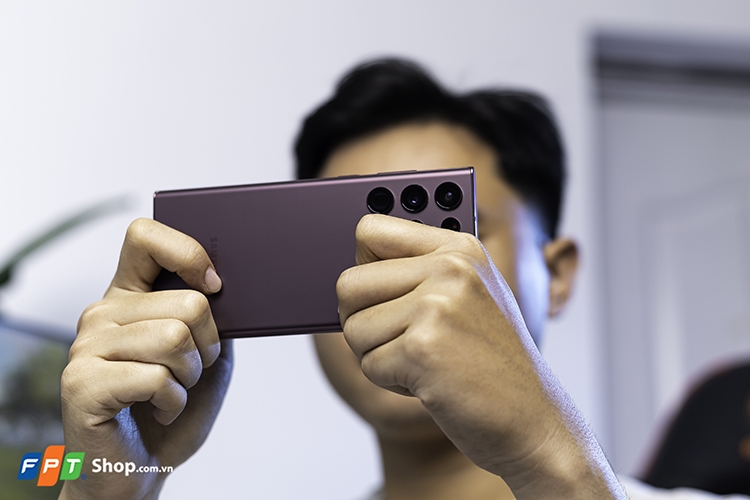 Thử thách với loạt game nặng ký, liệu Samsung Galaxy S22 Series đáp ứng ra sao? 2