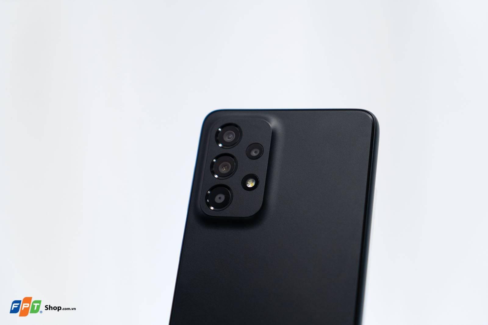 Đánh giá Samsung Galaxy A33 5G: Từ giá bán đến tính năng, mọi thứ đều rất hợp lý