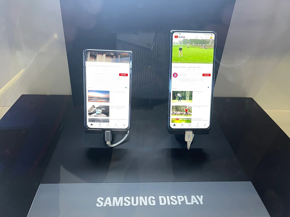 Galaxy Z Slide (ảnh 2) Galaxy Z Slide (ảnh 2)