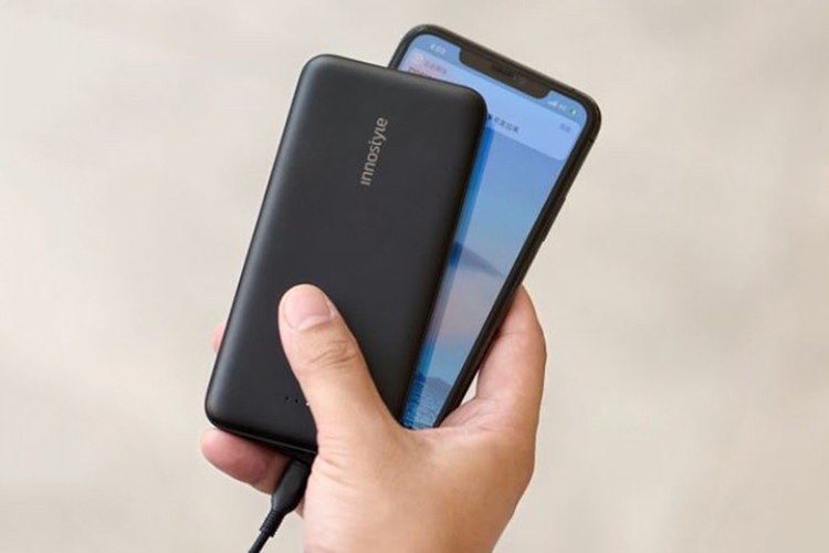 3 mẫu sạc dự phòng đang được giảm giá hấp dẫn tại FPT Shop chào hè 2022 5