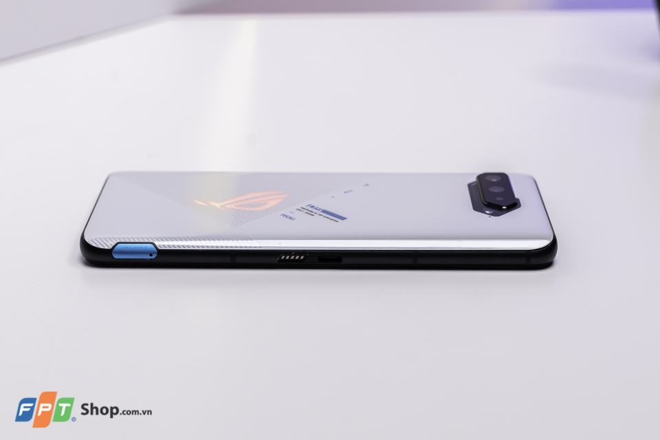 Trên tay Asus ROG Phone 5S 5G 18