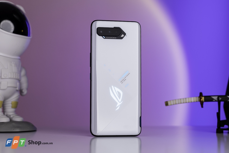 Trên tay Asus ROG Phone 5S 5G 8