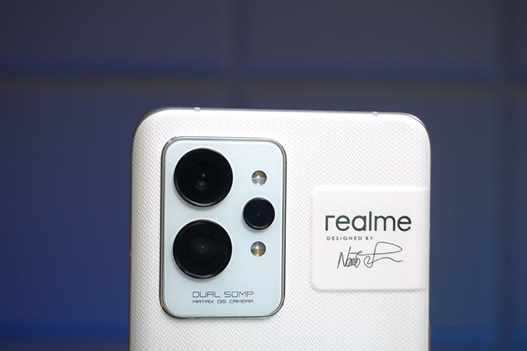 Realme GT 2s Pro với chip Snapdragon 8+ Gen 1 sẽ sớm ra mắt