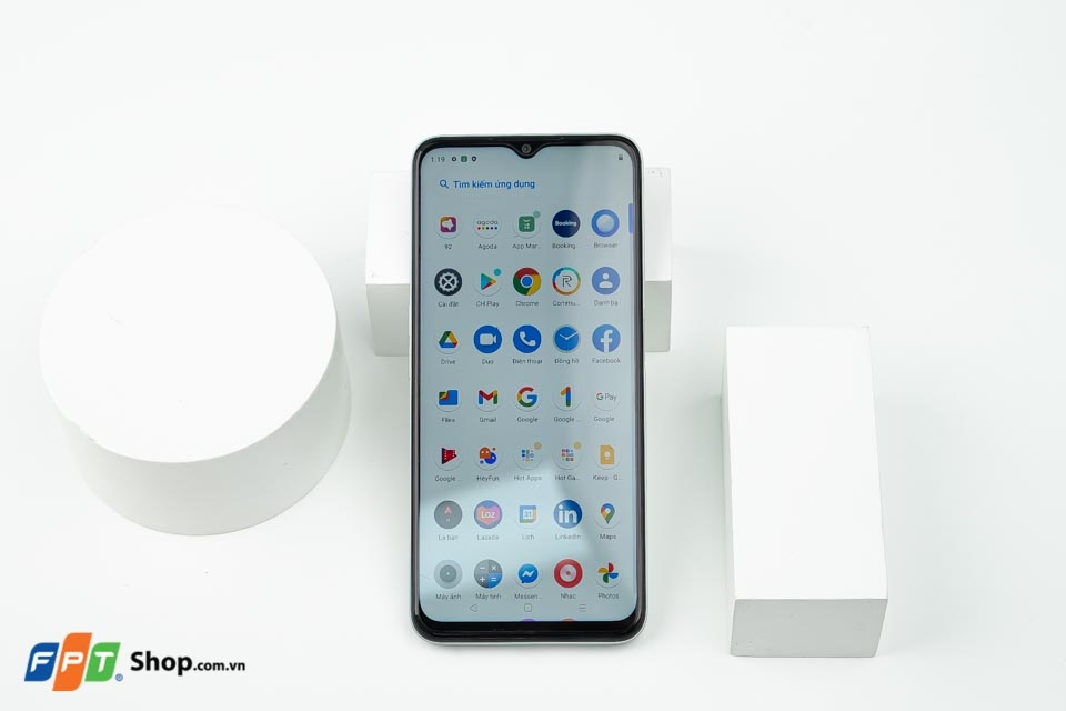 Tầm giá 4 triệu hơn, Realme C35 có gì hấp dẫn người dùng? Có nên mua hay không?